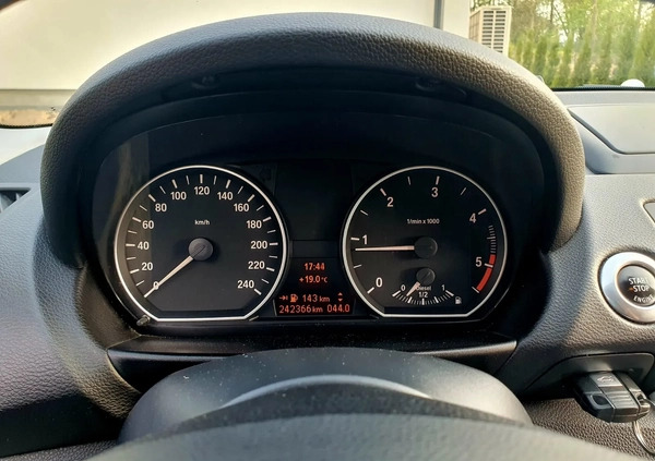 BMW Seria 1 cena 21000 przebieg: 242366, rok produkcji 2009 z Łódź małe 154